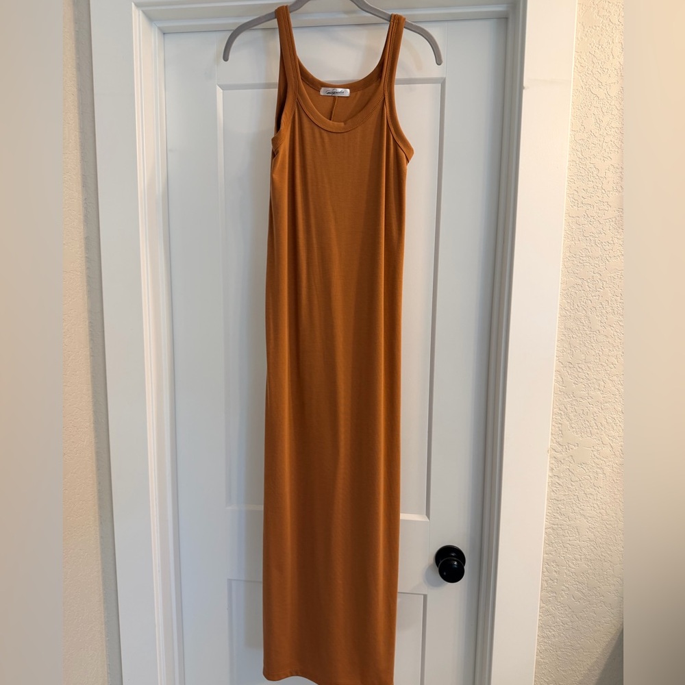 Magnolia Boutique Scoop Neck Maxi Dress